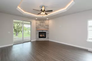 20910 Gray St, Lannon, WI 53046 - Photo 13