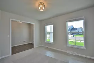 644 Standing Stone Dr, Waukesha, WI 53189 - Photo 5