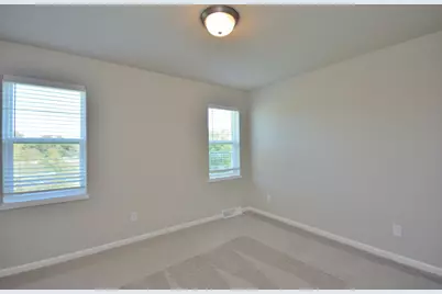 644  Standing Stone Dr, Waukesha, WI 53189 - Photo 23