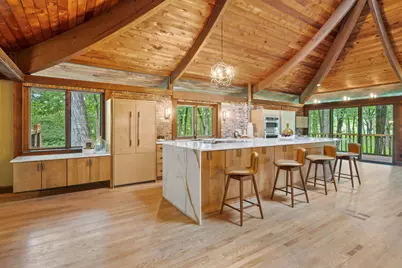 8500 N River Rd, River Hills, WI 53217 - Photo 5