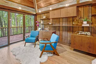 8500 N River Rd, River Hills, WI 53217 - Photo 17