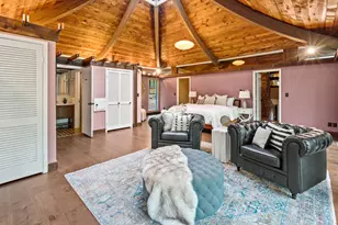 8500 N River Rd, River Hills, WI 53217 - Photo 37