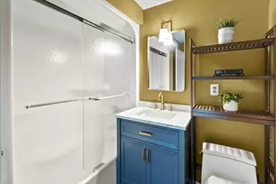 8500 N River Rd, River Hills, WI 53217 - Photo 61