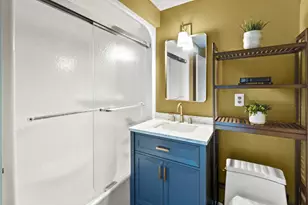 8500 N River Rd, River Hills, WI 53217 - Photo 61