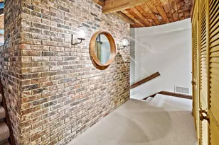 8500 N River Rd, River Hills, WI 53217 - Photo 45