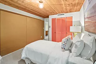 8500 N River Rd, River Hills, WI 53217 - Photo 59