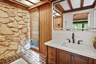8500 N River Rd, River Hills, WI 53217 - Photo 41
