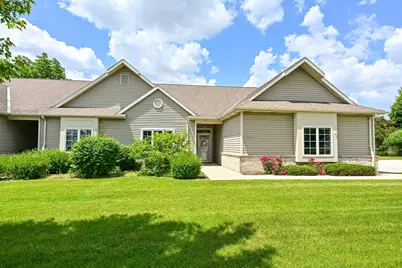 5371 S Butterfield Way, Greenfield, WI 53221 - Photo 1