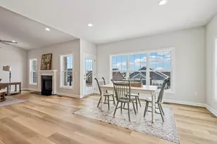 527 N Boulder Ridge Dr, Lake Geneva, WI 53147 - Photo 9