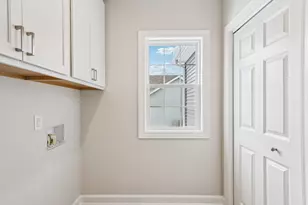 527 N Boulder Ridge Dr, Lake Geneva, WI 53147 - Photo 17