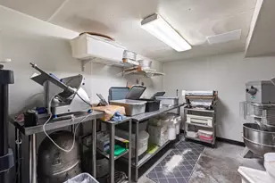 3172 N Riverside Dr, Saukville, WI 53080 - Photo 13