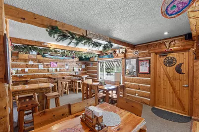 3172 N Riverside Dr, Saukville, WI 53080 - Photo 7