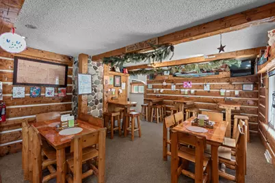 3172 N Riverside Dr, Saukville, WI 53080 - Photo 5