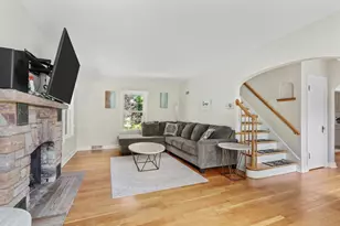 129 S Jackson St, Elkhorn, WI 53121 - Photo 9