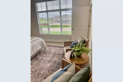 847 N Verona Cir #5, Grafton, WI 53024 - Photo 9