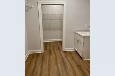 847 N Verona Cir #5, Grafton, WI 53024 - Photo 11