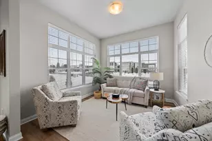 847 N Verona Cir, Grafton, WI 53024 - Photo 7