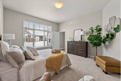 847 N Verona Cir #8, Grafton, WI 53024 - Photo 9