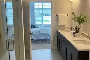 847 N Verona Cir, Grafton, WI 53024 - Photo 5