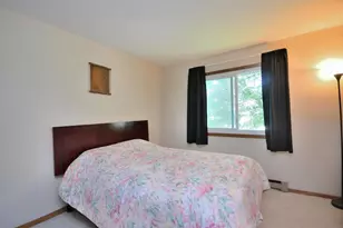 10464 W Whitnall Edge Dr, Franklin, WI 53132 - Photo 15