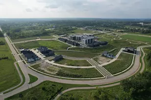 9393 S Lake Vista Pkwy, Oak Creek, WI 53154 - Photo 1