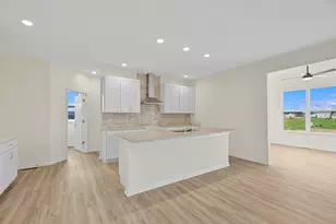 405 Kensington Ct, Williams Bay, WI 53191 - Photo 7