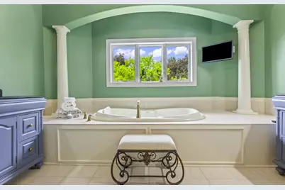 205  Kummrow Ct, Wales, WI 53183 - Photo 25