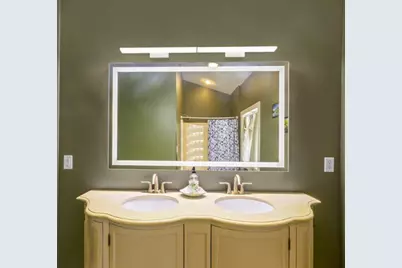 205  Kummrow Ct, Wales, WI 53183 - Photo 29