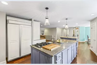 205  Kummrow Ct, Wales, WI 53183 - Photo 9