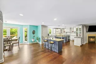 205 Kummrow Ct, Wales, WI 53183 - Photo 9