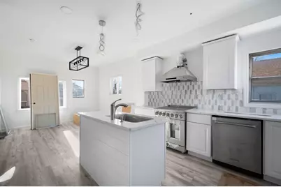 2022  Lincoln St, Two Rivers, WI 54241 - Photo 9