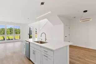 9378 S Alder Pl, Oak Creek, WI 53154 - Photo 9