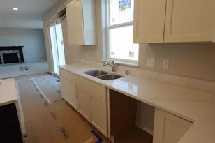 511 Woodside Ct, West Bend, WI 53095 - Photo 13