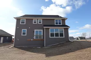 511 Woodside Ct, West Bend, WI 53095 - Photo 3