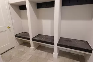 511 Woodside Ct, West Bend, WI 53095 - Photo 21