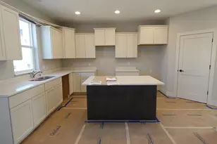 511 Woodside Ct, West Bend, WI 53095 - Photo 11