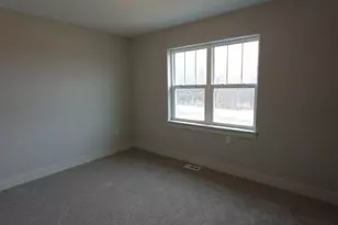 511 Woodside Ct, West Bend, WI 53095 - Photo 43