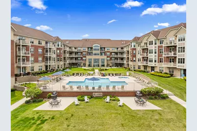 4100 S Lake Dr #210, Saint Francis, WI 53235 - Photo 5