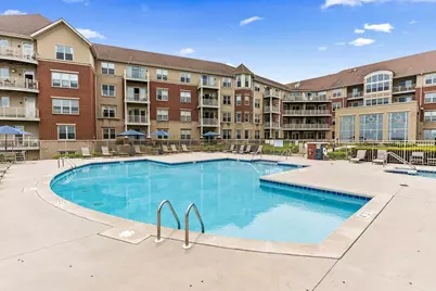 4100 S Lake Dr #208, Saint Francis, WI 53235 - Photo 7