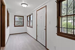 5751 N 38th St, Milwaukee, WI 53209 - Photo 13