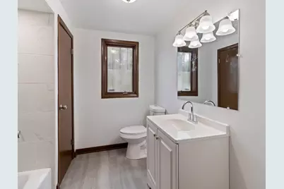 5751 N 38th St, Milwaukee, WI 53209 - Photo 5