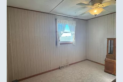 32158  County  Rd 1 -, La Crescent, MN 55947 - Photo 13