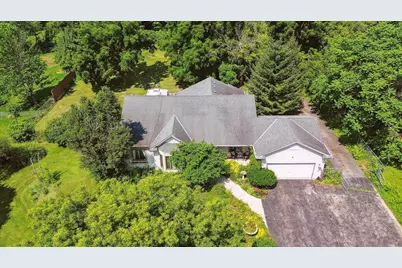 N3131  Center St, Geneva, WI 53147 - Photo 3