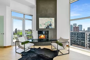 601 E Ogden Ave, Milwaukee, WI 53202 - Photo 15