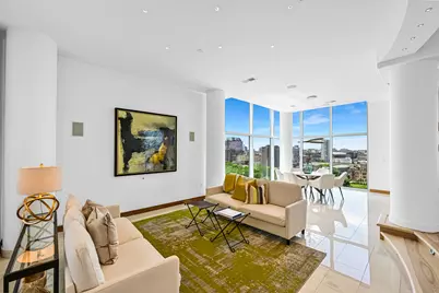 601 E Ogden Ave #906, Milwaukee, WI 53202 - Photo 11