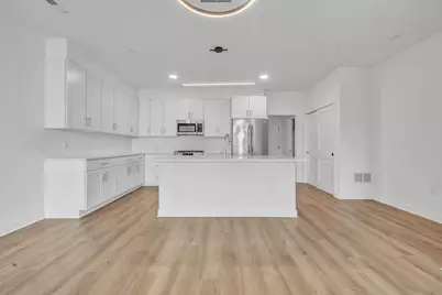 9352 S Alder Pl #104, Oak Creek, WI 53154 - Photo 17