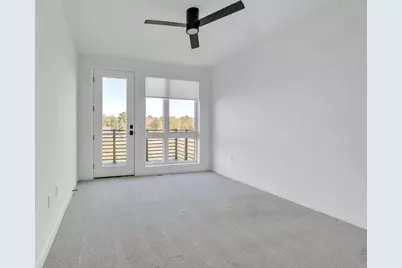 9352 S Alder Pl #104, Oak Creek, WI 53154 - Photo 11
