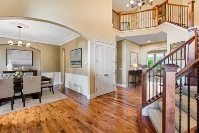 4690  Bradon Trl, Brookfield, WI 53045 - Photo 5