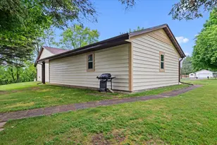 4294 Bonmaur Terrace, Hartford, WI 53086 - Photo 31