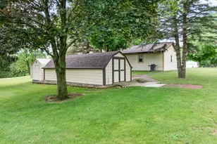 4294 Bonmaur Terrace, Hartford, WI 53086 - Photo 33